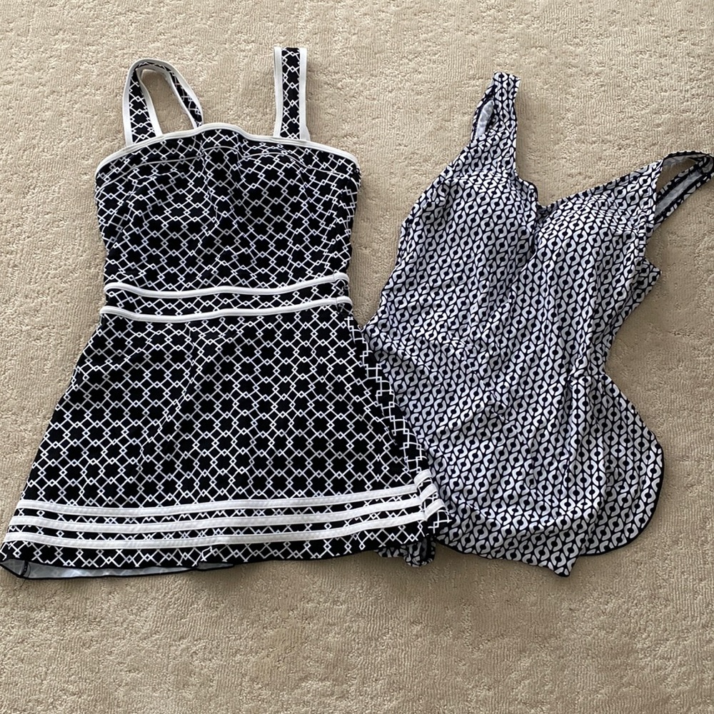 Two Shores Shapes Swimwear so 8 and six 10